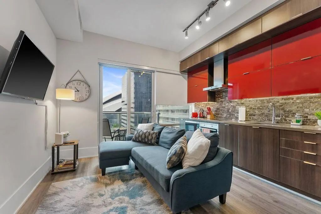 Apartment Next To Rogers Center, With Cn Tower View, Lake View, And Free Parking Toronto 0*,  Kanada